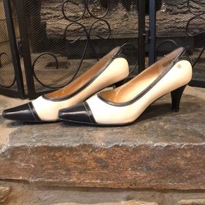 Women's Etienne Aigner high heels